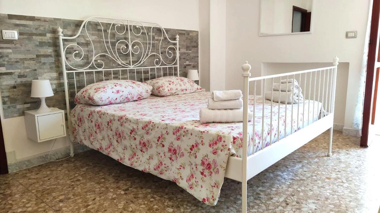 Gallipoli, Lido San Giovanni, 5 Posti Letto Экстерьер фото